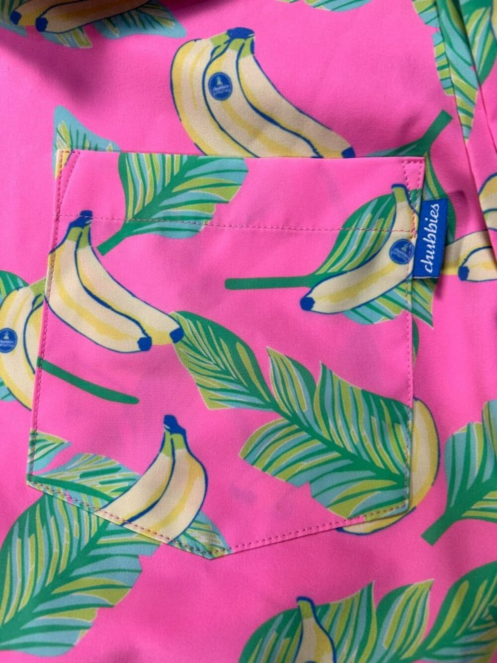 Chubbies Men's Pink Banana Print Short Sleeve Shirt L Tropical Half Button-Up - Picture 4 of 7